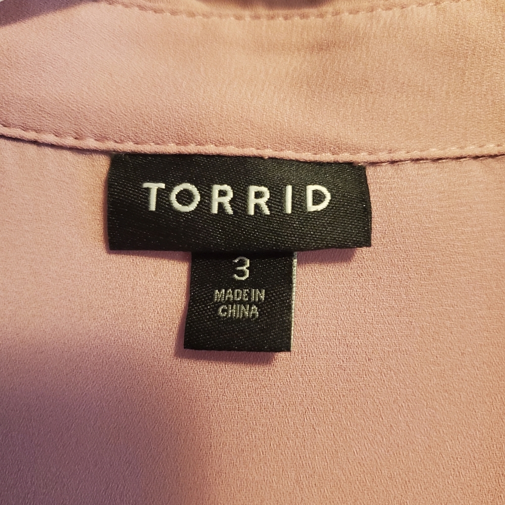 Torrid blouse - Picture 3 of 6
